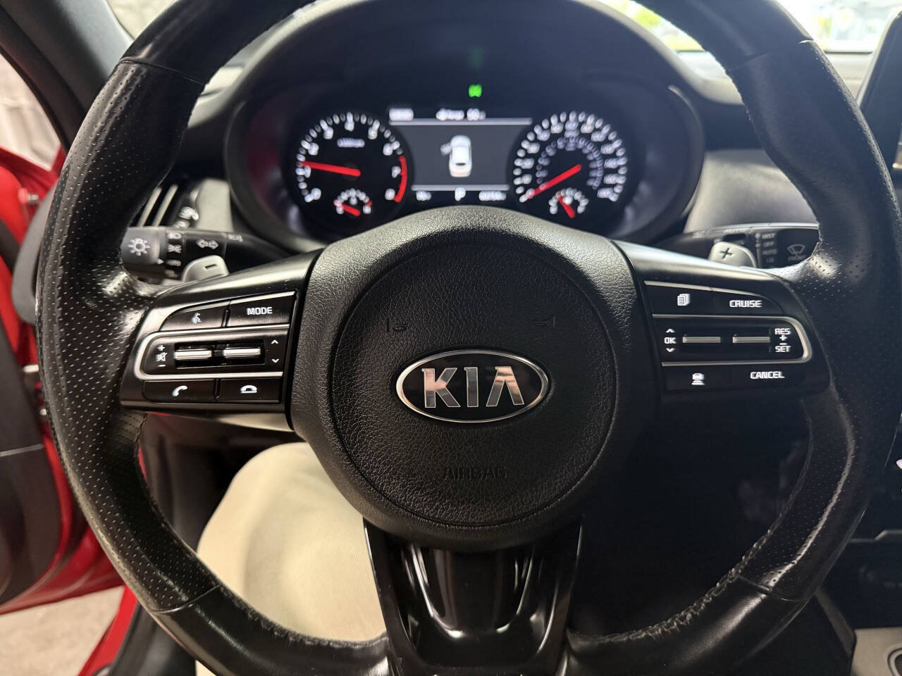 Used 2018 Kia Stinger GT2 AWD/4WD image 23