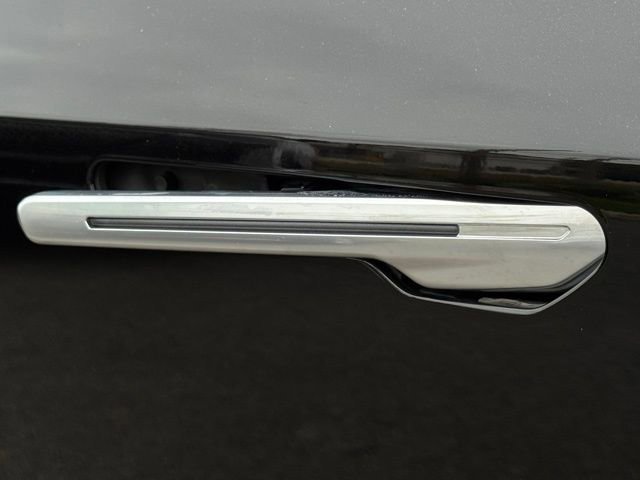 Certified 2024 Cadillac Lyriq Luxury w/ LPO, Floor Liner Package image 13