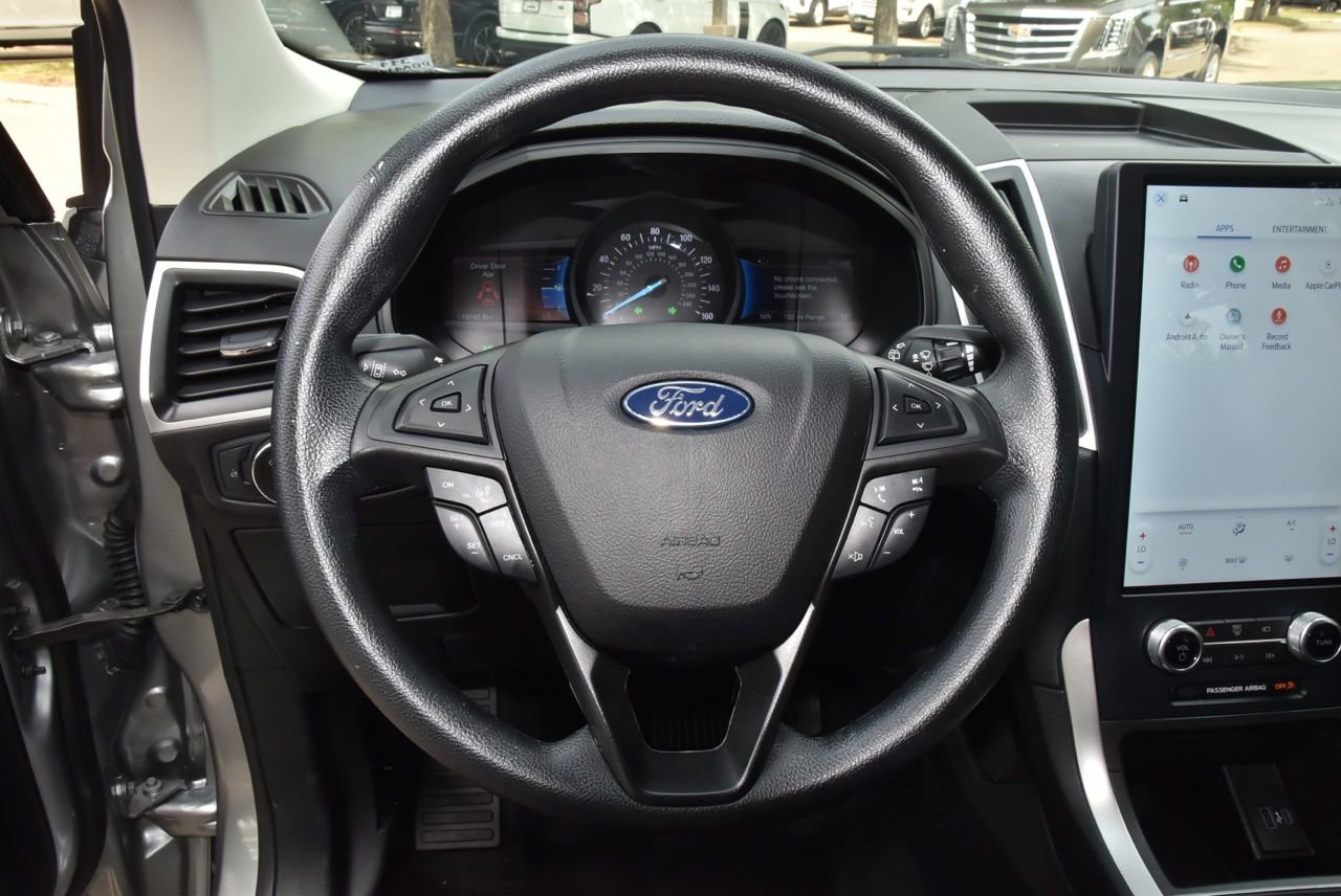 Certified 2023 Ford Edge SE w/ Black Appearance Package image 21