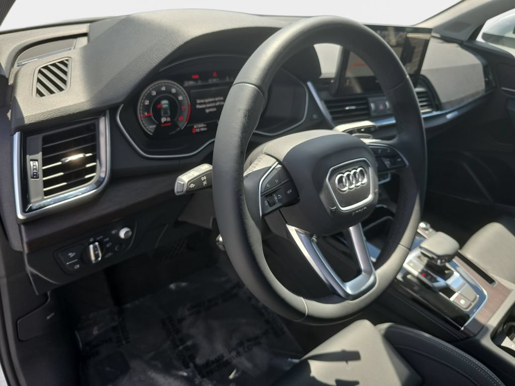 Used 2024 Audi Q5 2.0T Prestige AWD/4WD image 25