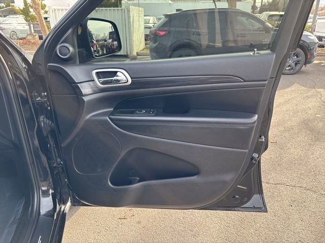 Used 2021 Jeep Grand Cherokee Laredo X image 22