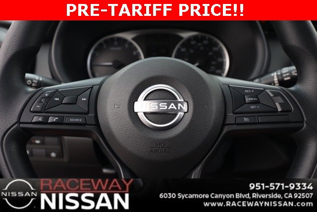 New 2025 Nissan Kicks Play S image 25