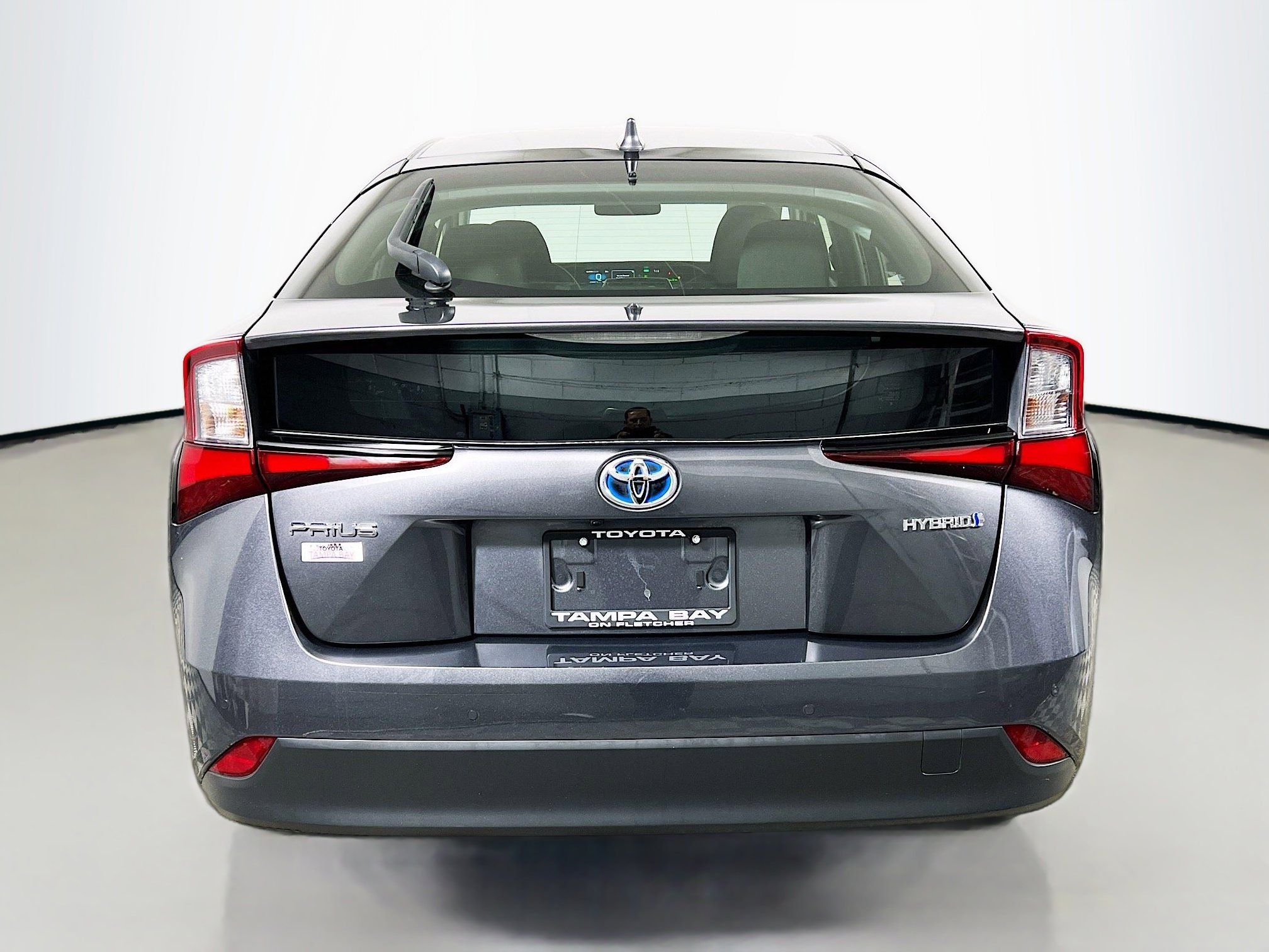 Used 2022 Toyota Prius LE image 6
