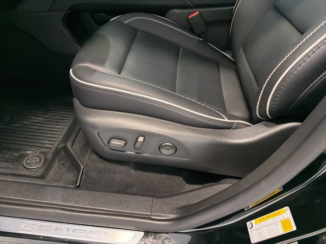 Used 2025 GMC Acadia Denali w/ LPO, Cargo Package image 15