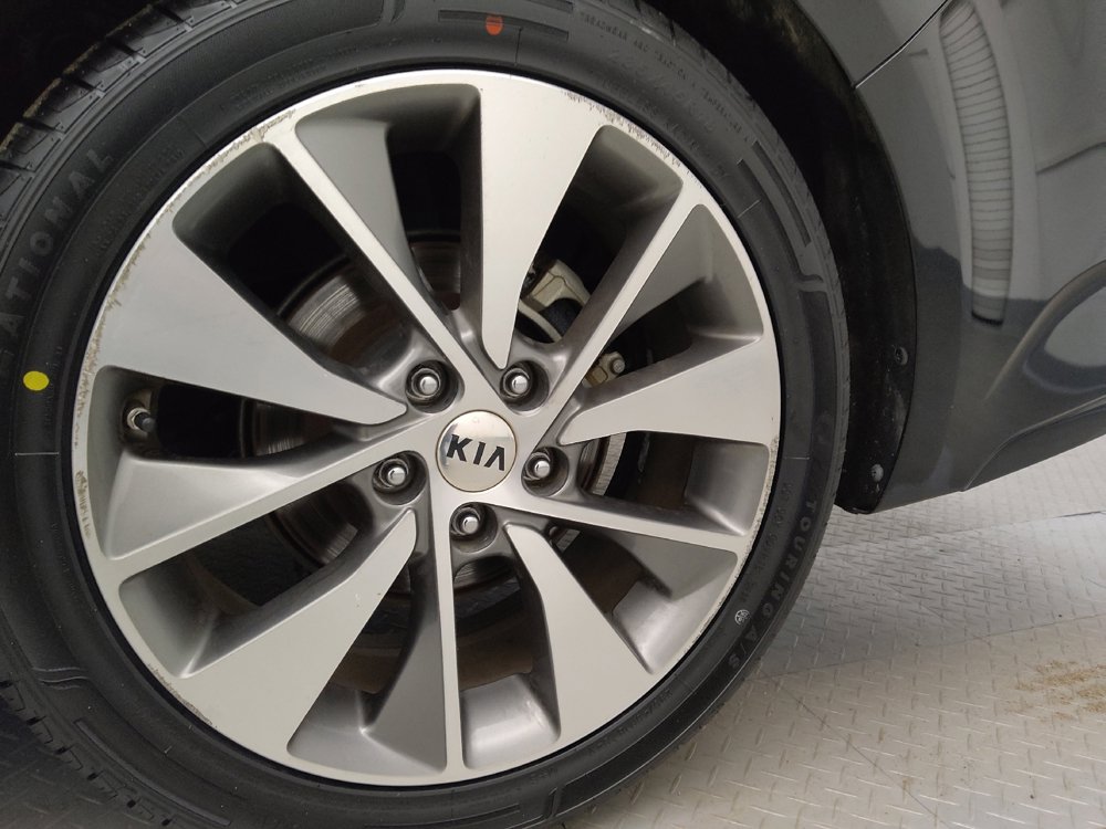 Used 2019 Kia Optima S image 31
