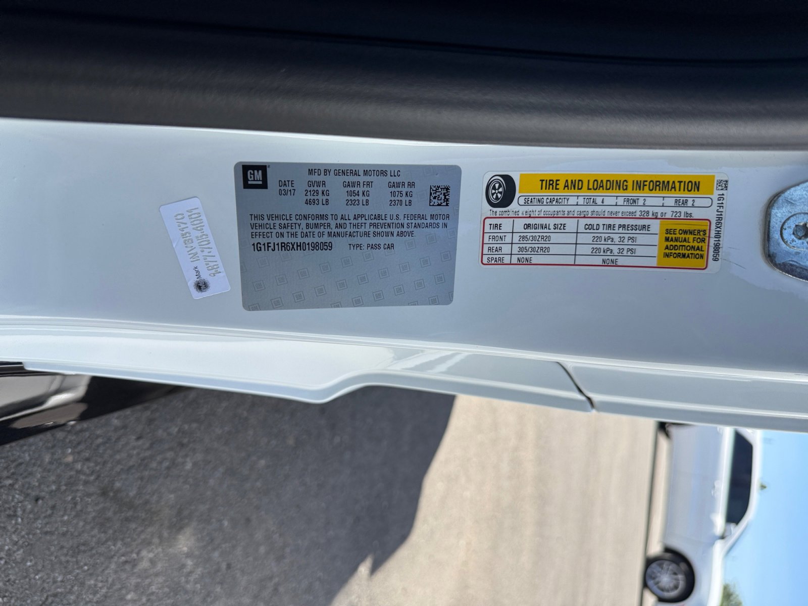 Used 2017 Chevrolet Camaro ZL1 image 24