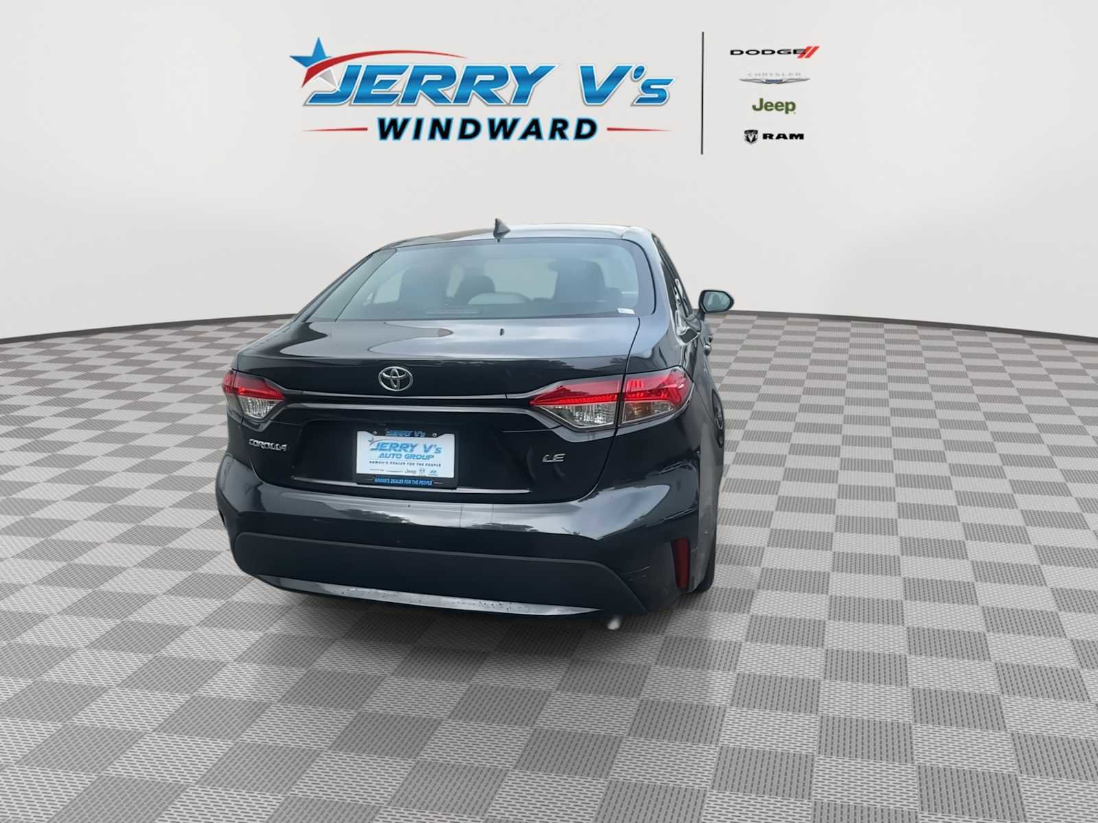 Used 2022 Toyota Corolla LE image 7