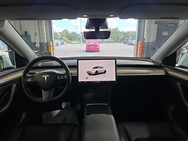 Used 2023 Tesla Model Y Performance AWD/4WD image 7