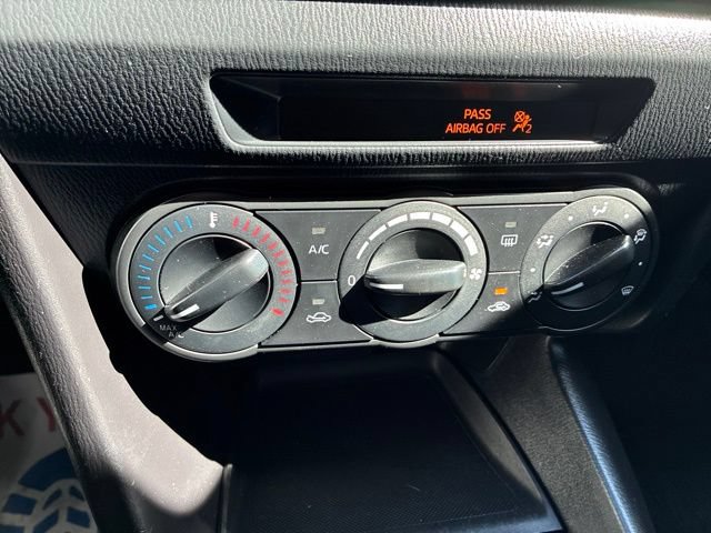 Used 2018 MAZDA MAZDA3 Sport FWD image 31