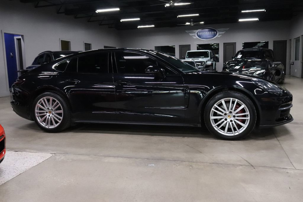 Used 2017 Porsche Panamera 4S image 6