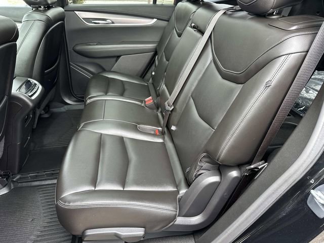 Used 2024 Cadillac XT6 Luxury w/ LPO, Floor Liner Package AWD/4WD image 11