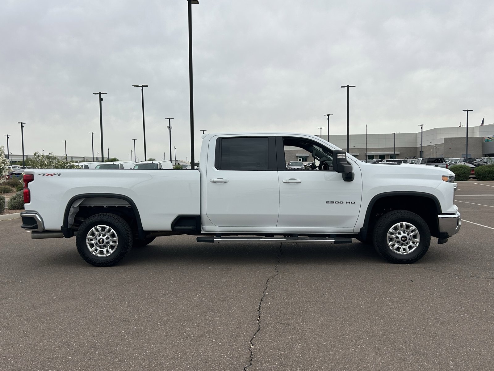 Certified 2025 Chevrolet Silverado 2500 LT w/ Safety Package AWD/4WD image 6