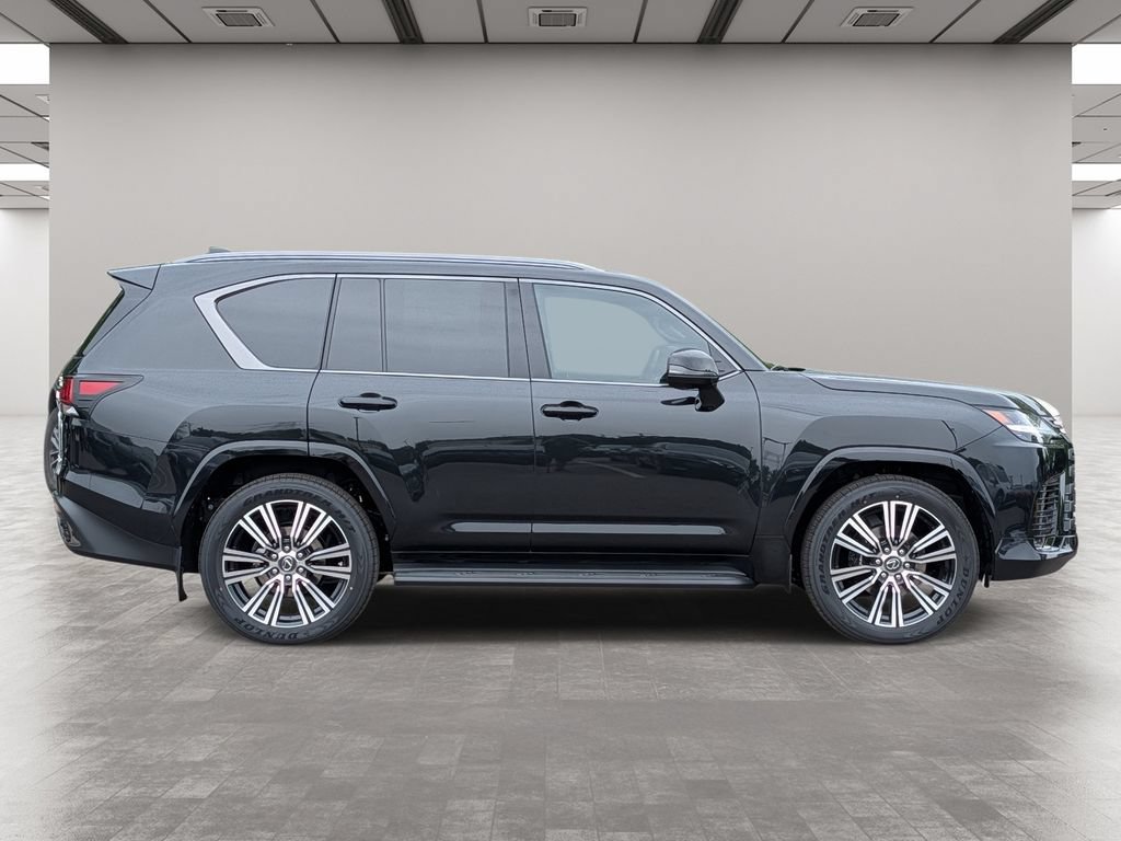 New 2026 Lexus LX 600 4WD w/ Luxury Package image 6
