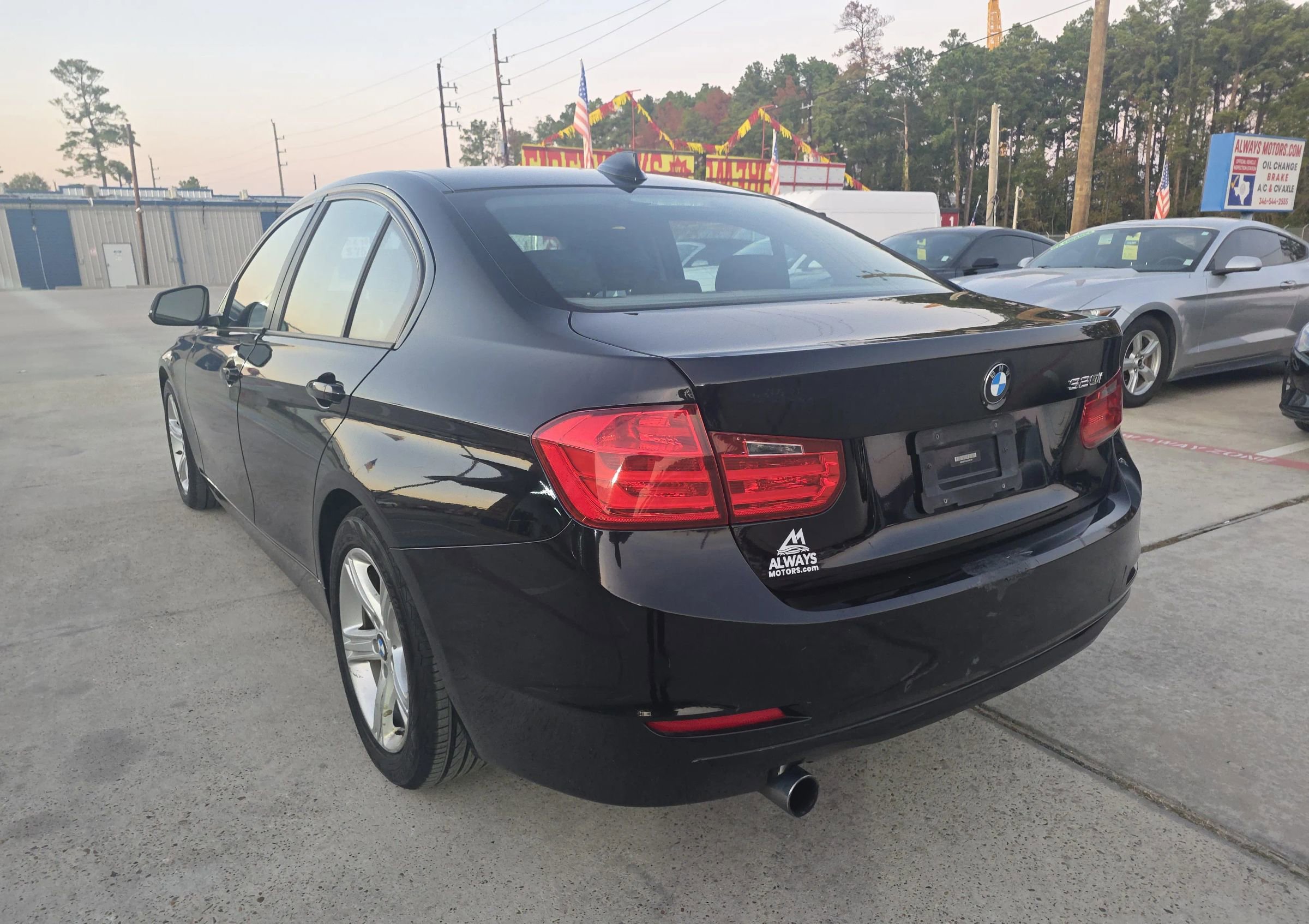 Used 2013 BMW 320i Sedan image 13