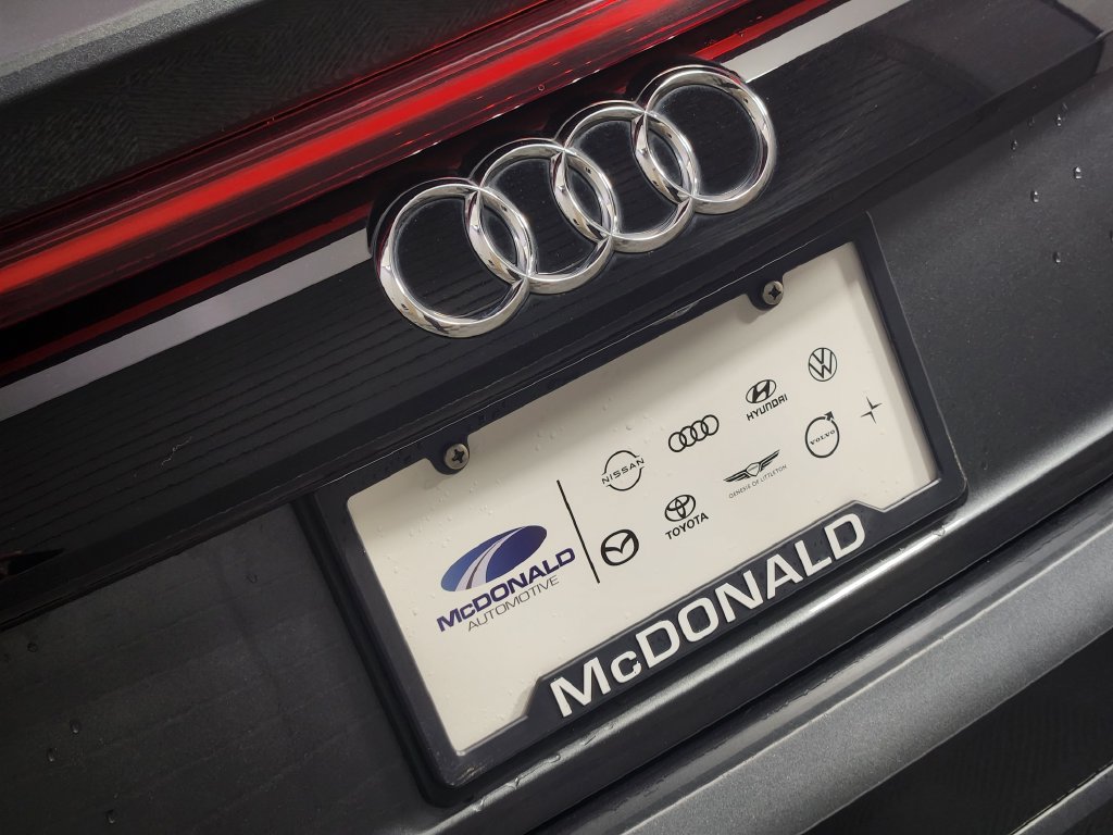 Used 2020 Audi SQ8 Prestige w/ Prestige Package AWD/4WD image 9