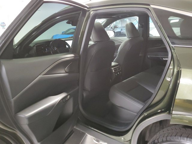 Used 2024 Lexus RX 350 Premium w/ Accessory Package (Z1) AWD/4WD image 30