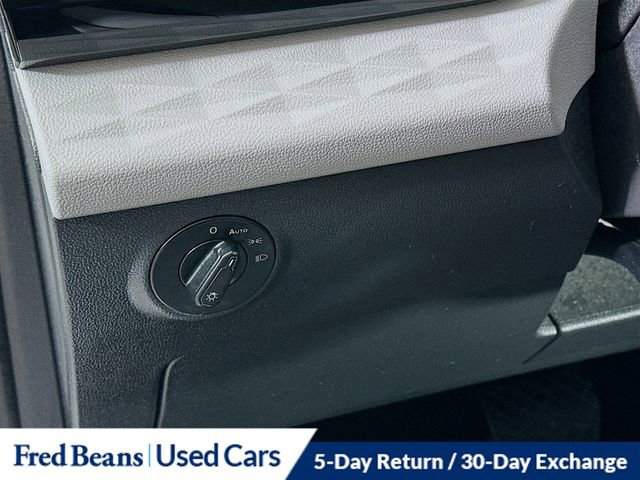 Used 2023 Volkswagen Taos S w/ Driver Assistance Package AWD/4WD image 11