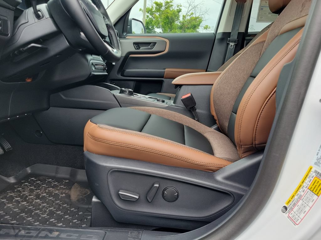 New 2026 Ford Bronco Sport Outer Banks w/ Outer Banks Tech Package+ AWD/4WD image 19