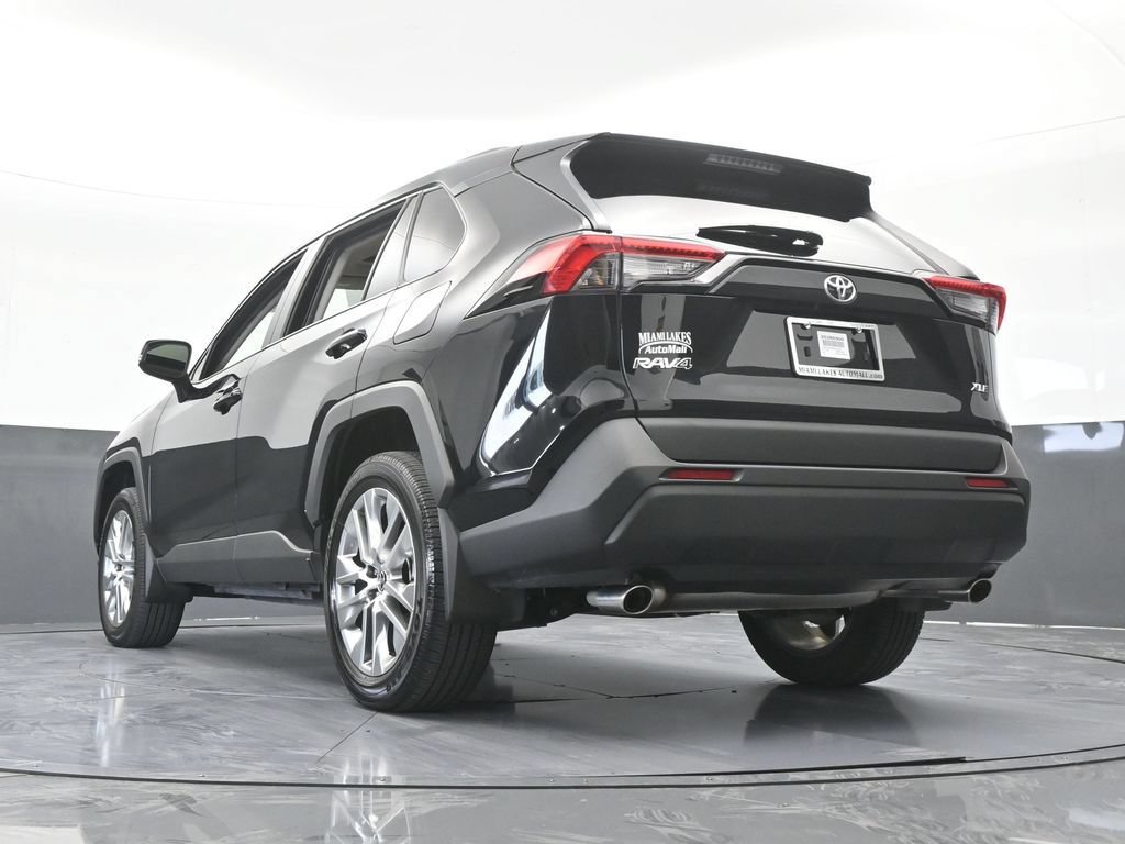 Used 2025 Toyota RAV4 XLE Premium FWD image 61