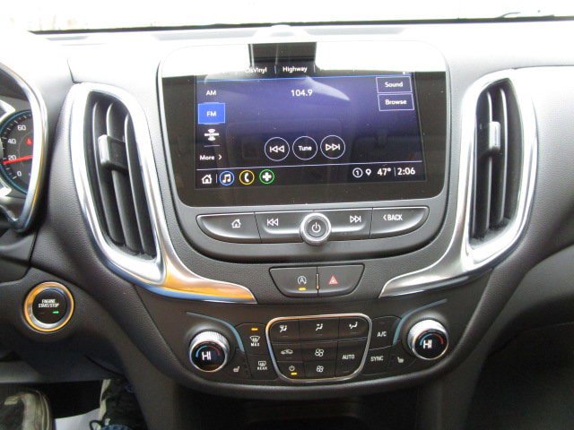 Used 2024 Chevrolet Equinox LT AWD/4WD image 16