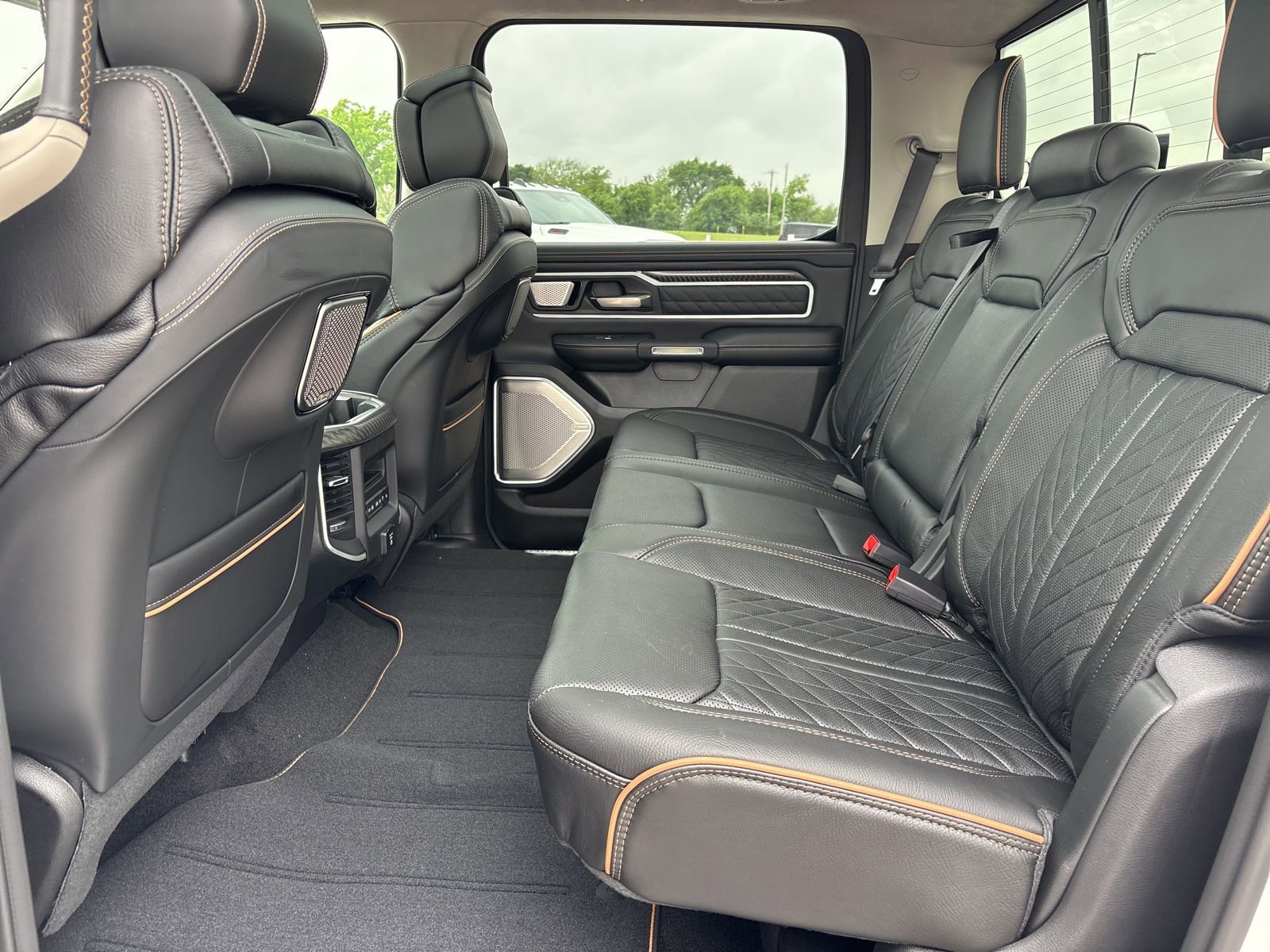 New 2026 RAM 1500 Tungsten w/ Trailer Tow Group AWD/4WD image 20