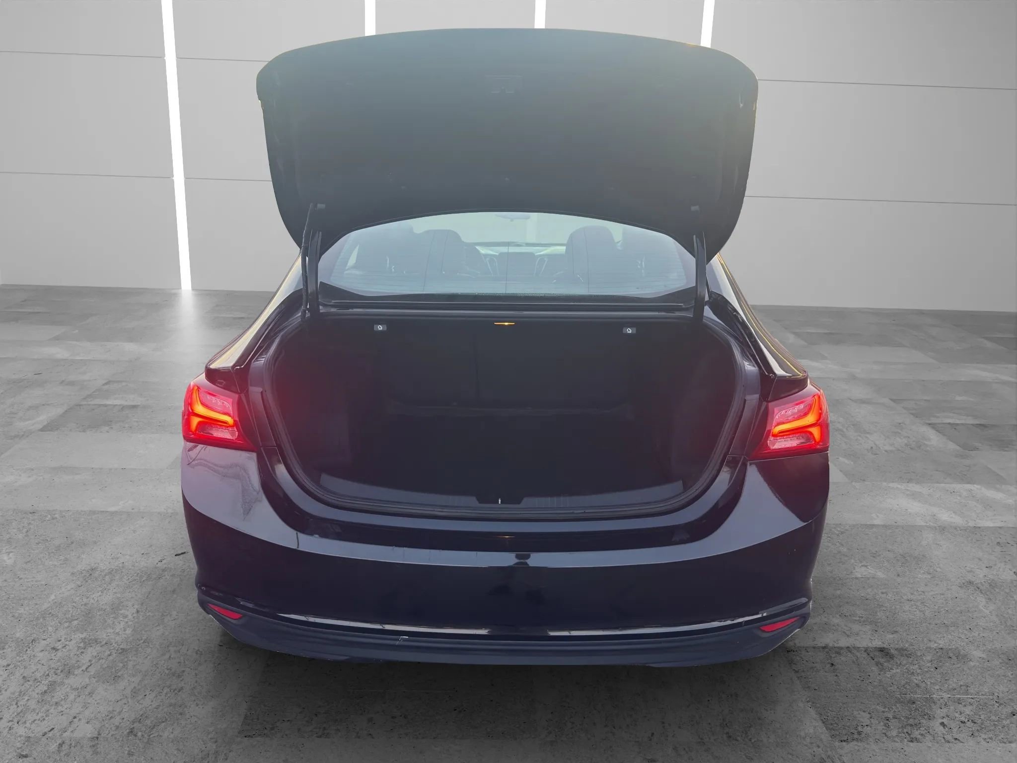 Used 2021 Chevrolet Malibu LT image 10