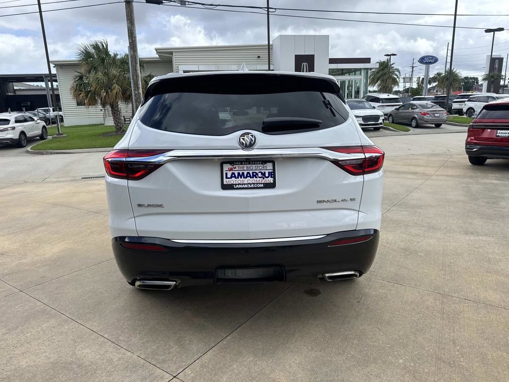 Used 2018 Buick Enclave Essence FWD image 7