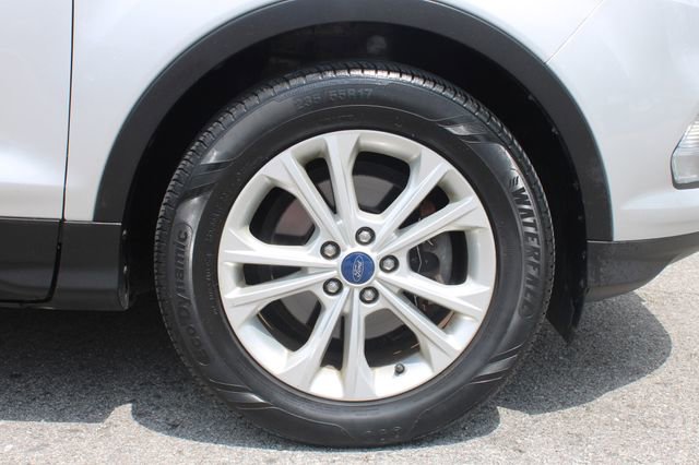 Used 2017 Ford Escape SE FWD image 35