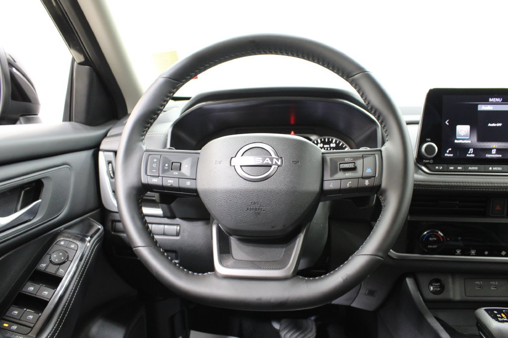 Used 2026 Nissan Rogue SV FWD image 21