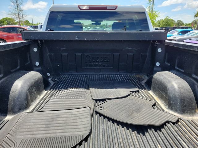 Used 2019 Chevrolet Silverado 1500 Custom w/ Custom Value Package image 9