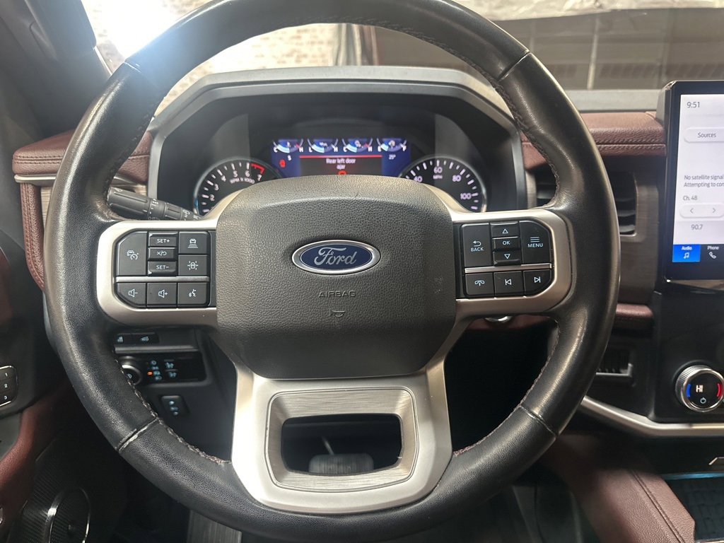 Used 2024 Ford Expedition Limited image 18
