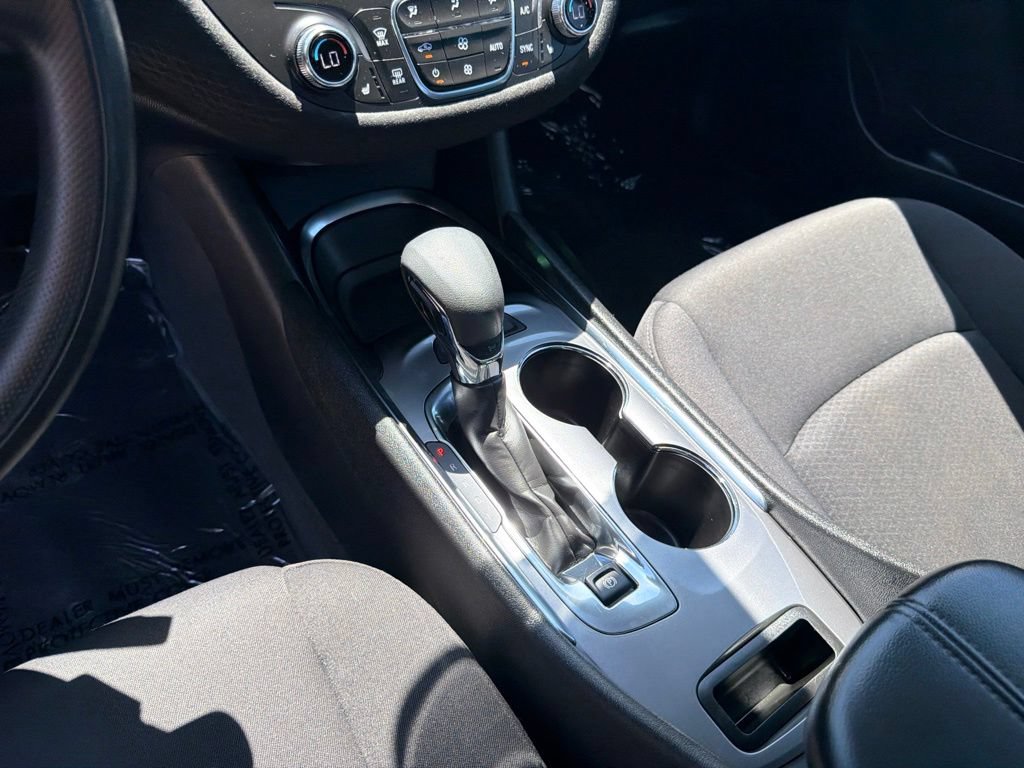 Used 2023 Chevrolet Malibu LT FWD image 20