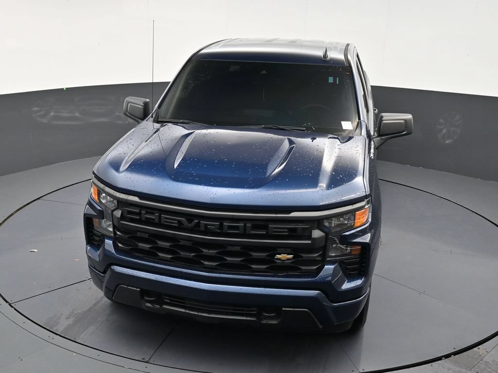 Used 2023 Chevrolet Silverado 1500 Custom RWD image 18