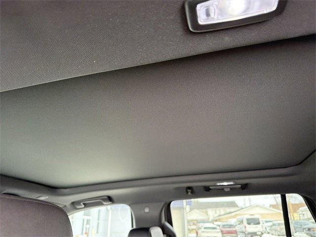 Used 2024 Chevrolet Tahoe Z71 image 13