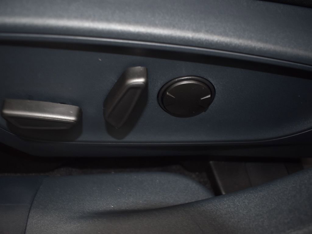 New 2026 Ford Maverick XLT w/ Equipment Group 301A image 14