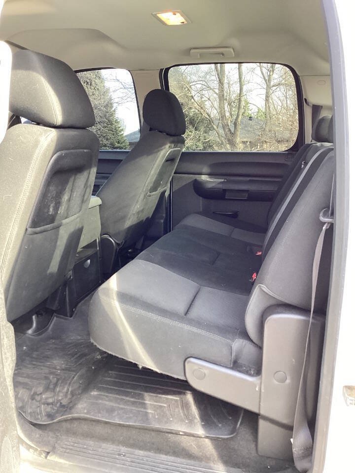 Used 2012 GMC Sierra 1500 SLE w/ Max Trailering Pack AWD/4WD image 9