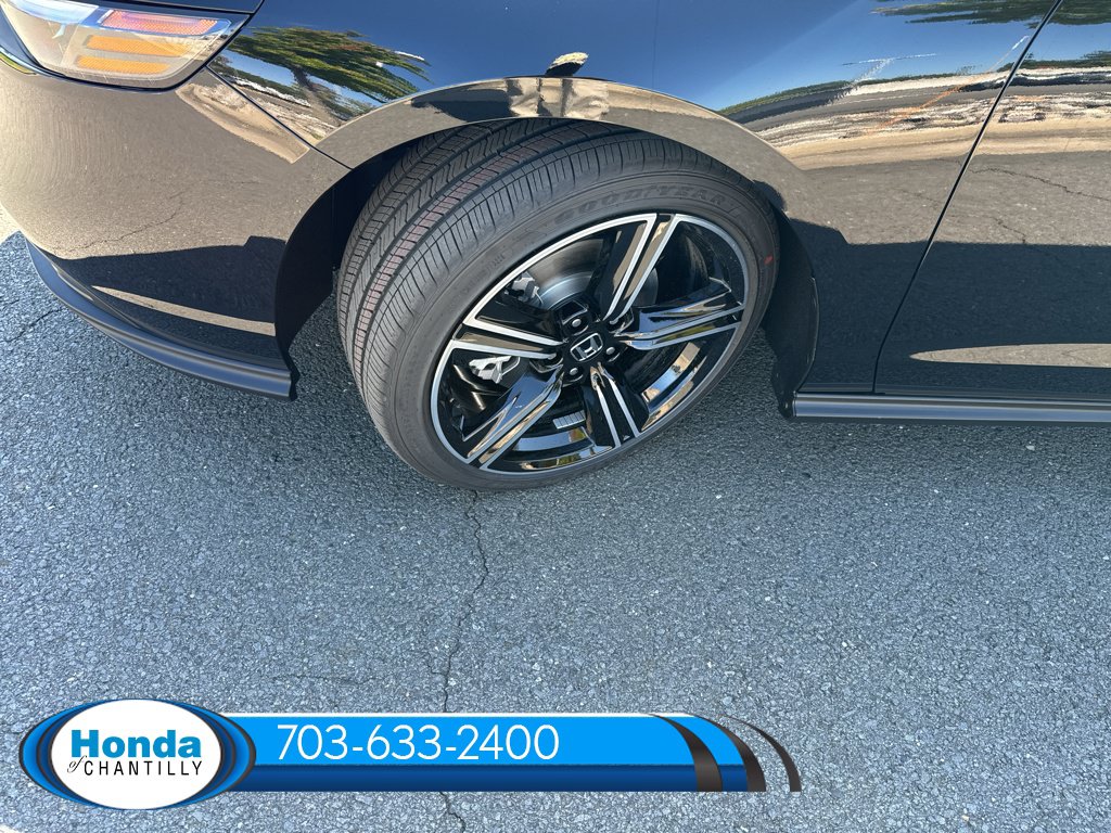 New 2026 Honda Accord Hybrid Sport image 29