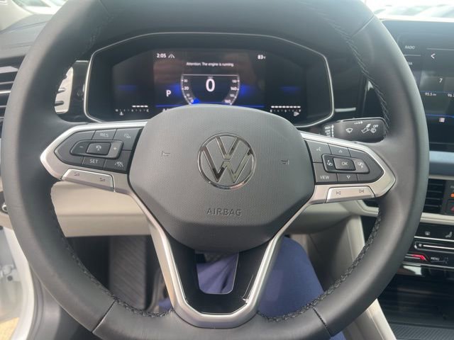 New 2025 Volkswagen Jetta SE image 11