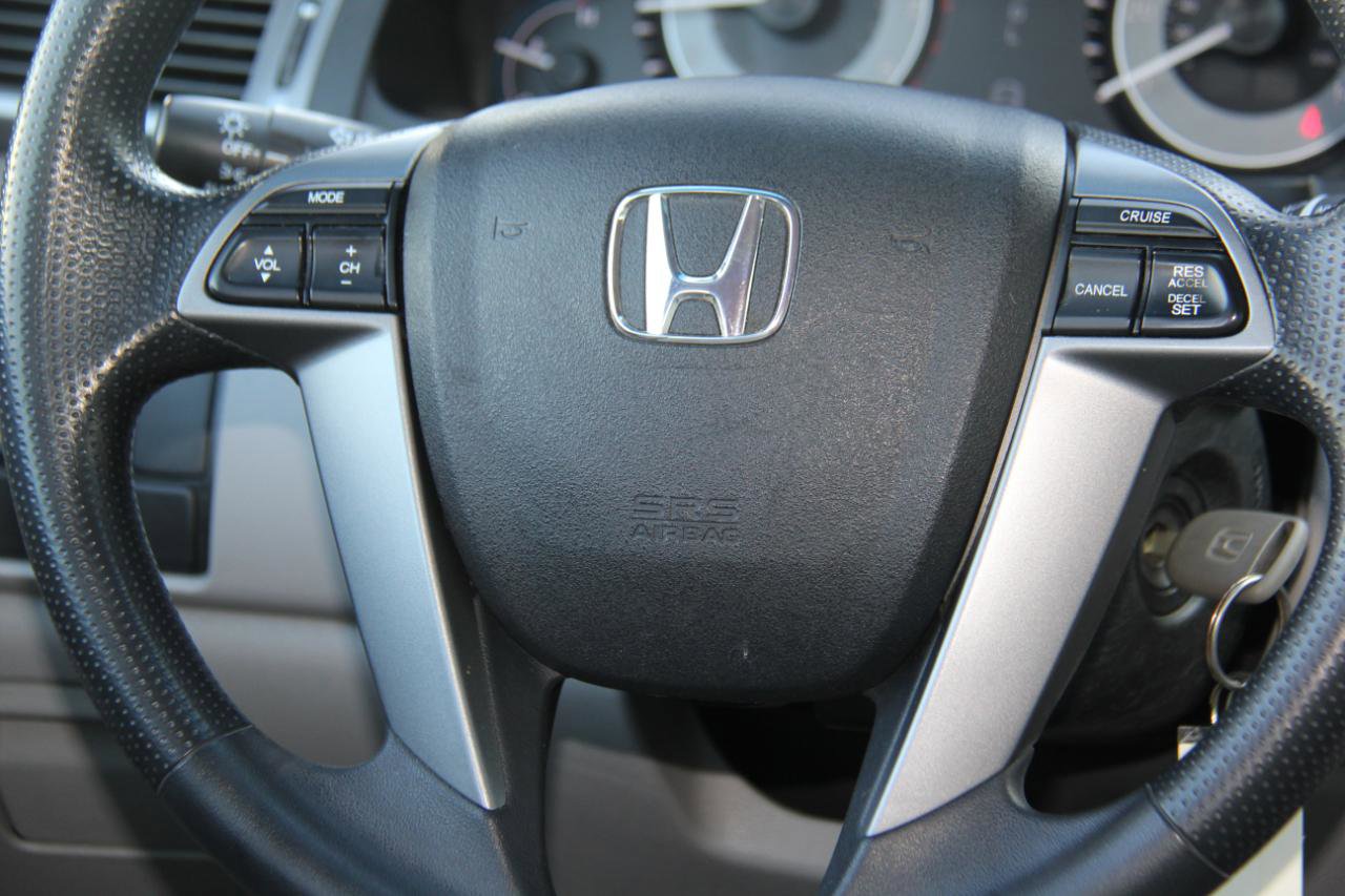 Used 2011 Honda Odyssey EX image 12