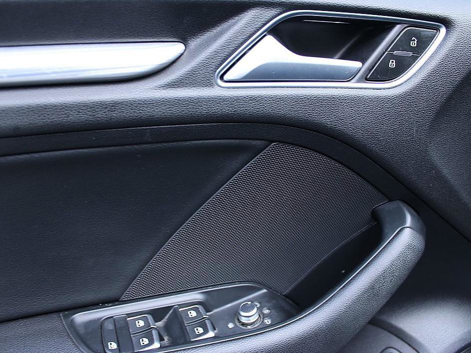 Used 2019 Audi A3 2.0T Premium Plus w/ Premium Plus Package FWD image 9