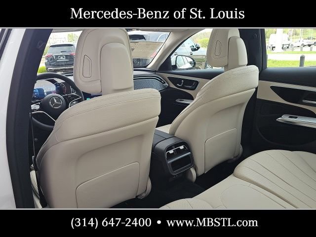New 2026 Mercedes-Benz E 350 4MATIC Sedan image 11