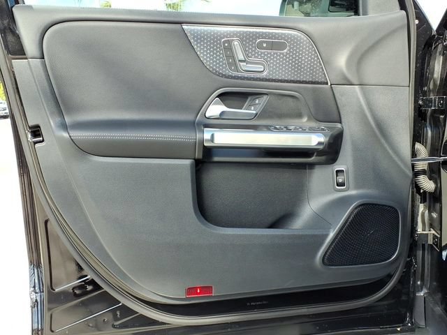 New 2026 Mercedes-Benz GLB 250 4MATIC image 12