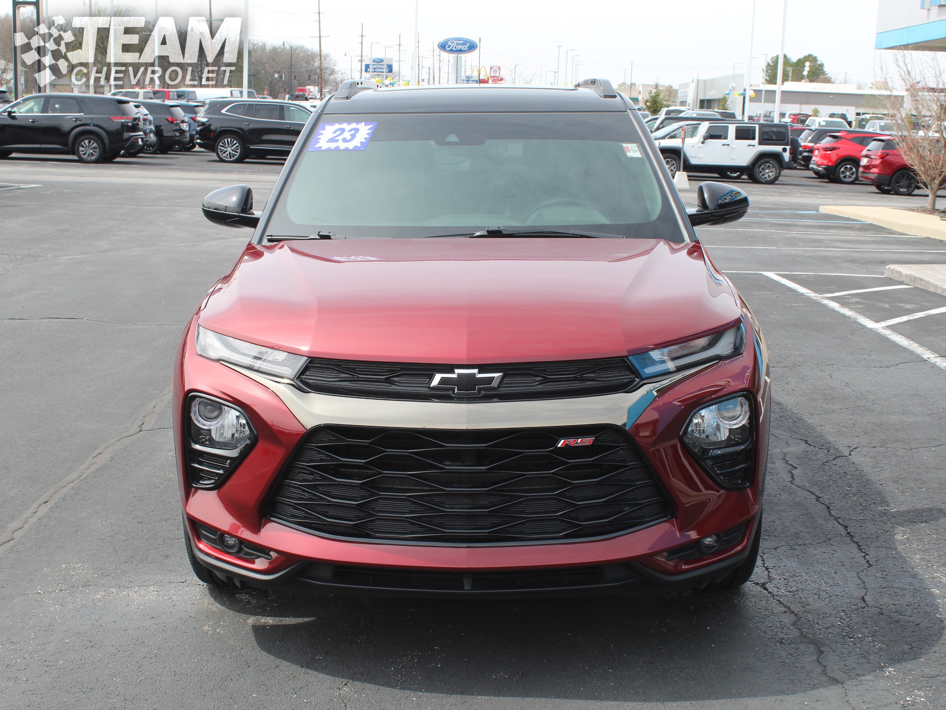Used 2023 Chevrolet TrailBlazer RS w/ Sun and Liftgate Package image 9