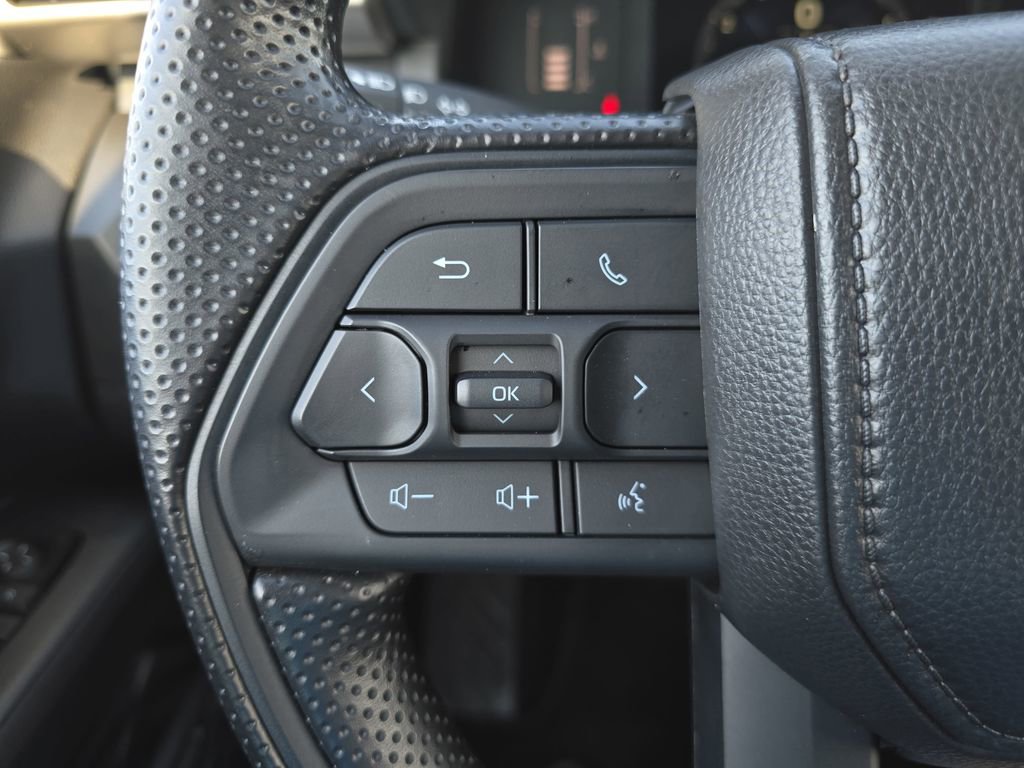 Used 2024 Toyota Tacoma SR image 15