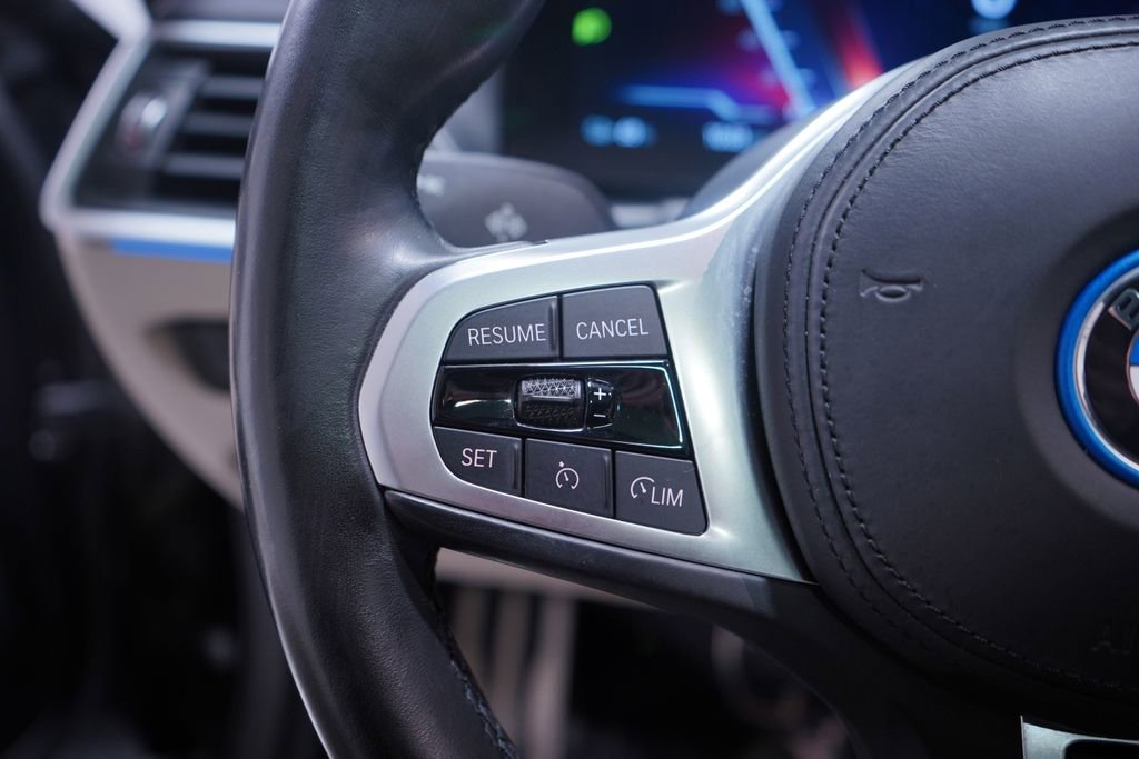 Used 2022 BMW i4 eDrive40 w/ M Sport Package image 20