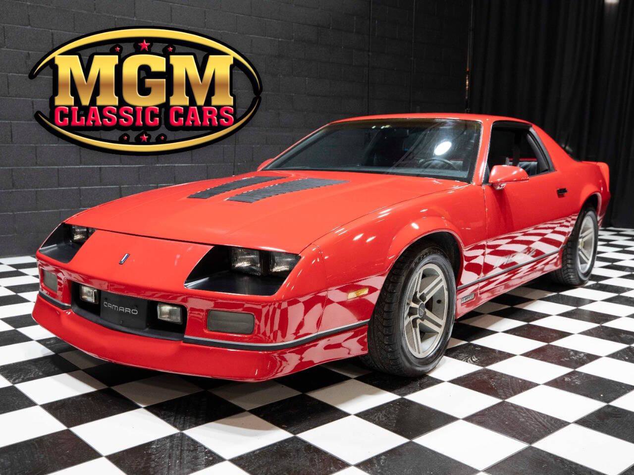 Used 1987 Chevrolet Camaro Z28 RWD video 1