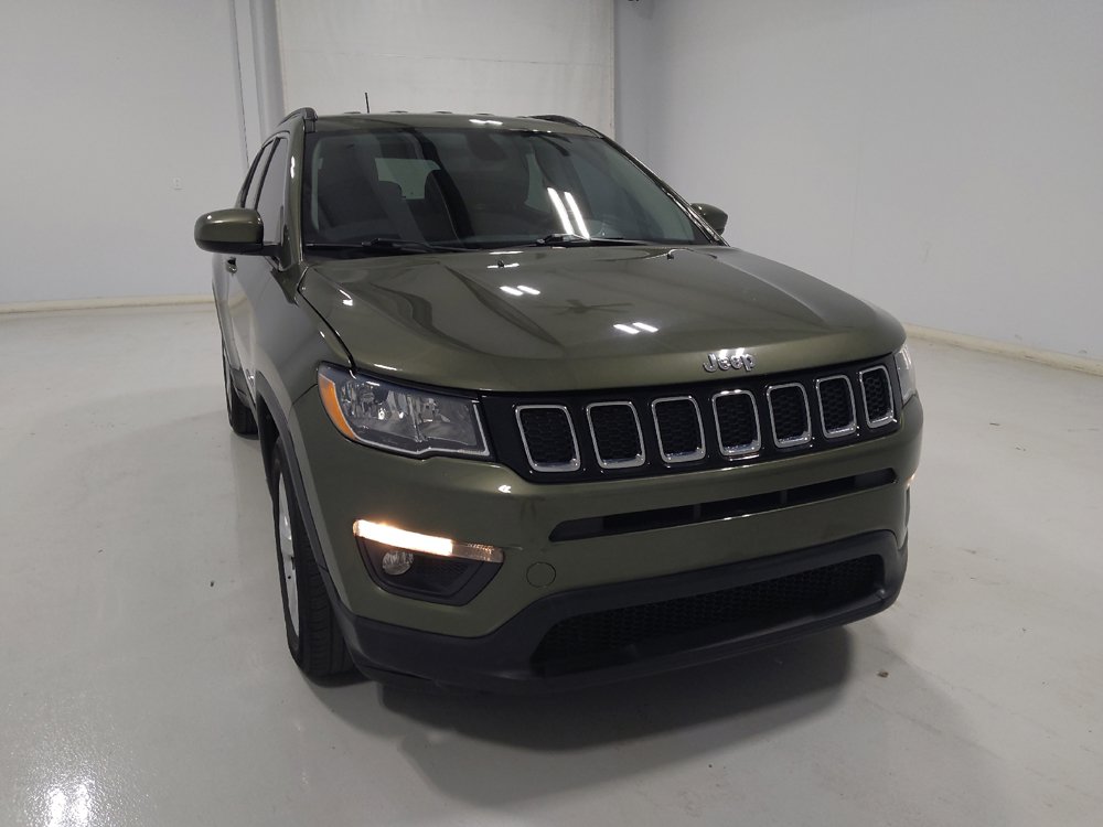 Used 2021 Jeep Compass Latitude FWD image 14
