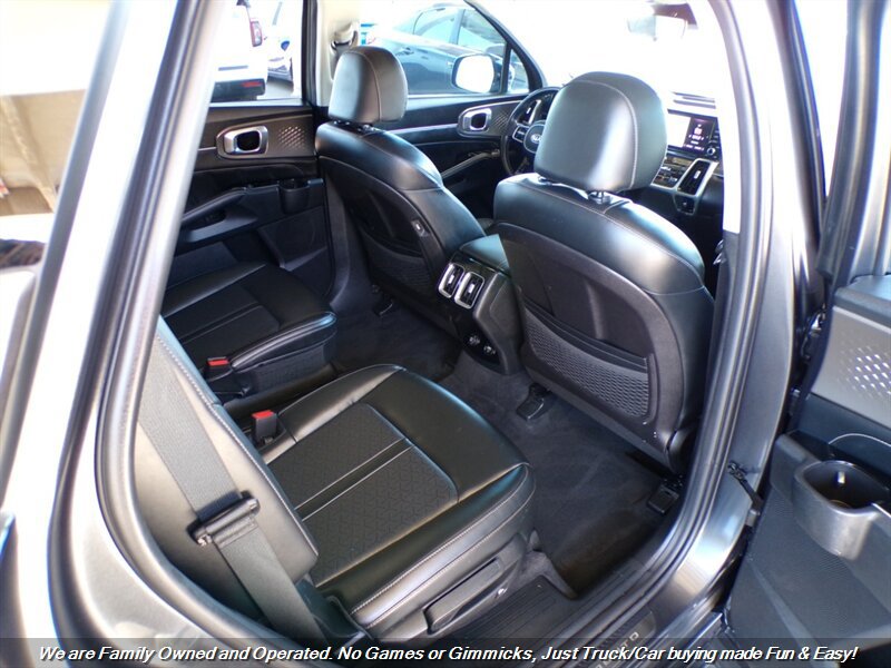 Used 2021 Kia Sorento SX FWD image 28
