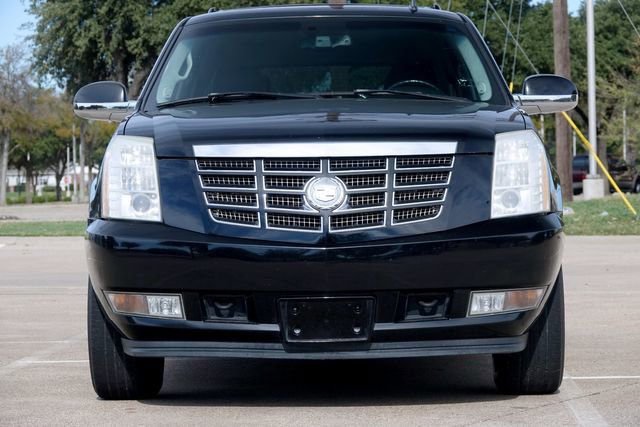 Used 2007 Cadillac Escalade 2WD w/ Information Package image 5