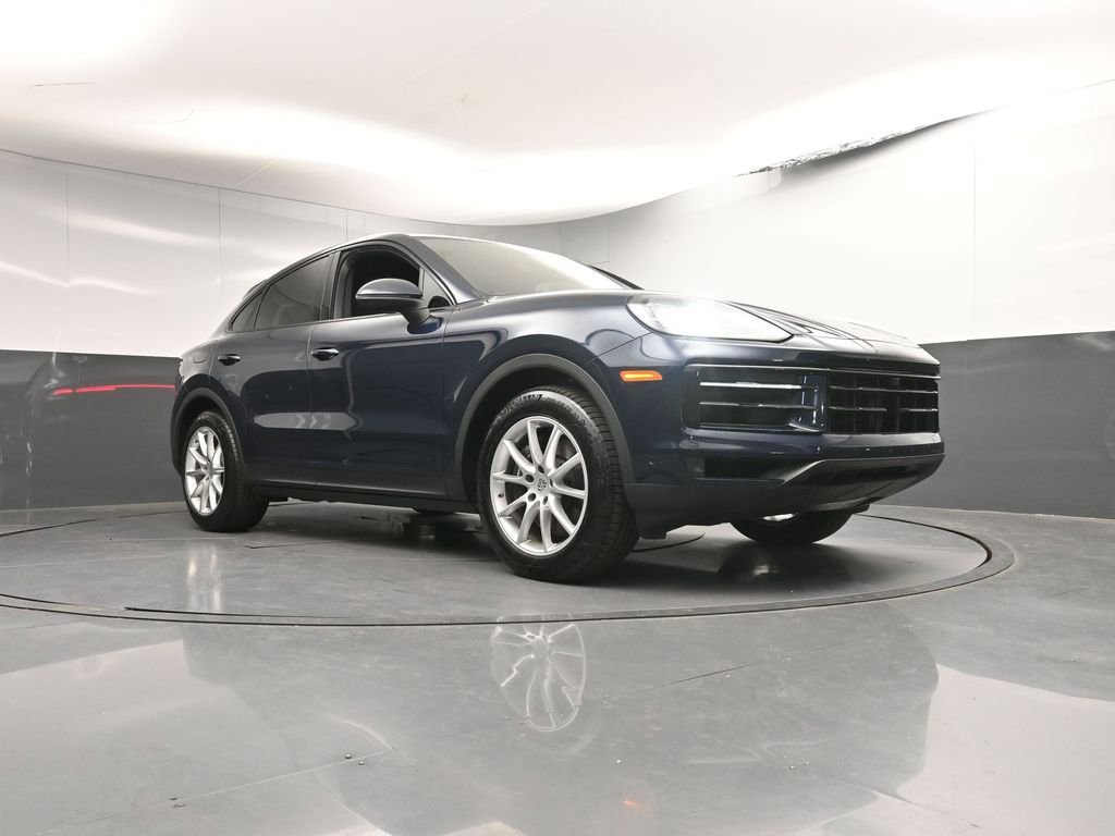 Certified 2024 Porsche Cayenne Coupe image 31